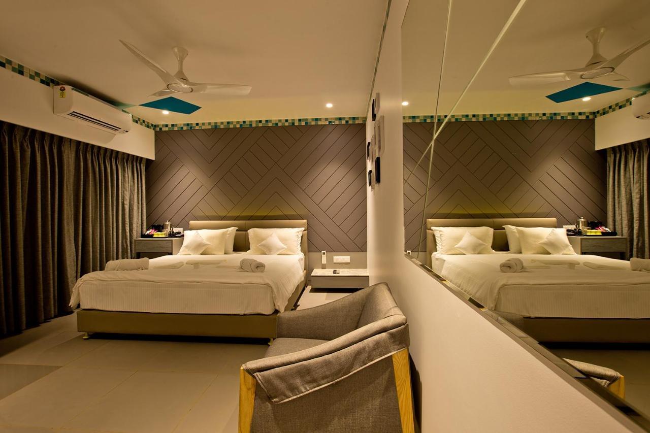 Hotel Millennium Park Панчгани Экстерьер фото